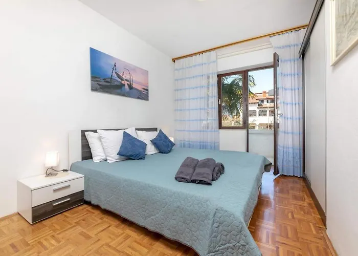 Sunset 3 Апартаменти *